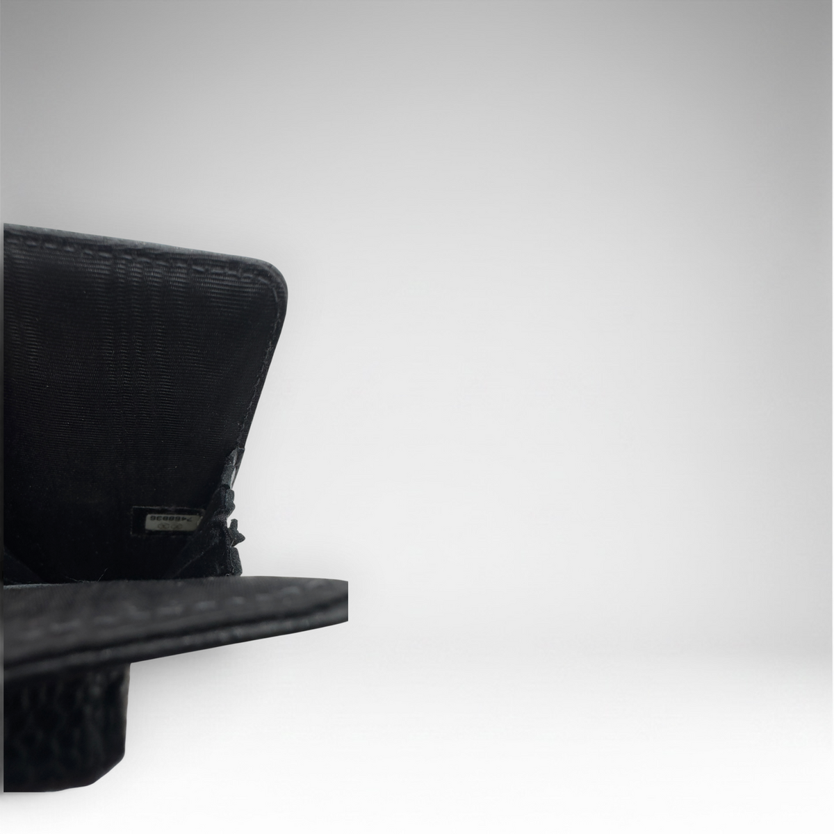 Chanel | CC Embossed Caviar Leather Lipstick Holder | Black