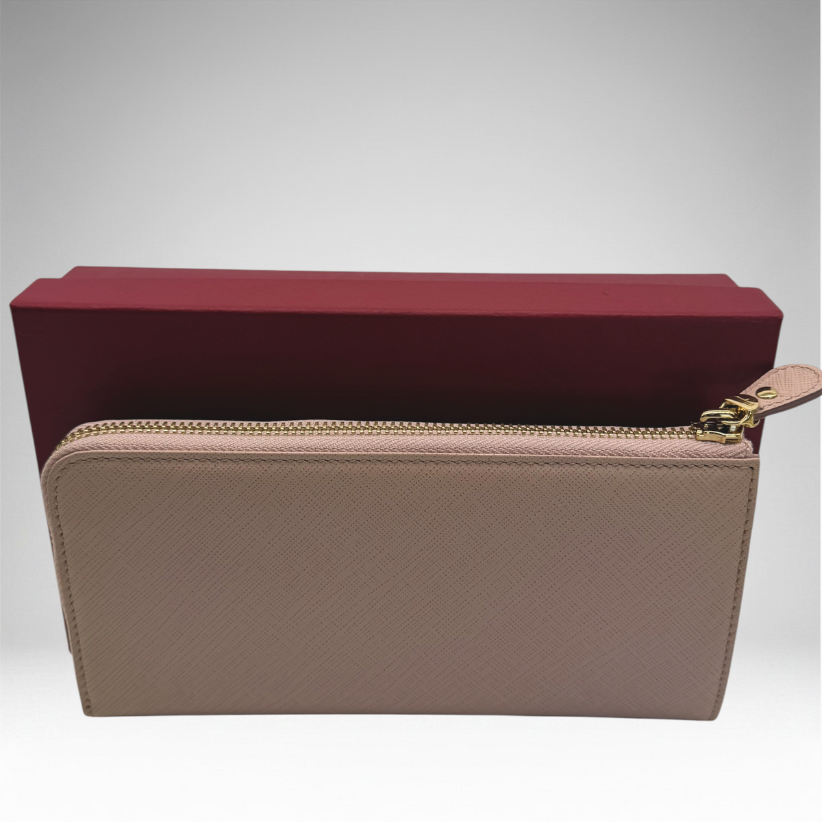 Salvatore Ferragamo Vara Bow Zip Wallet Light Pink