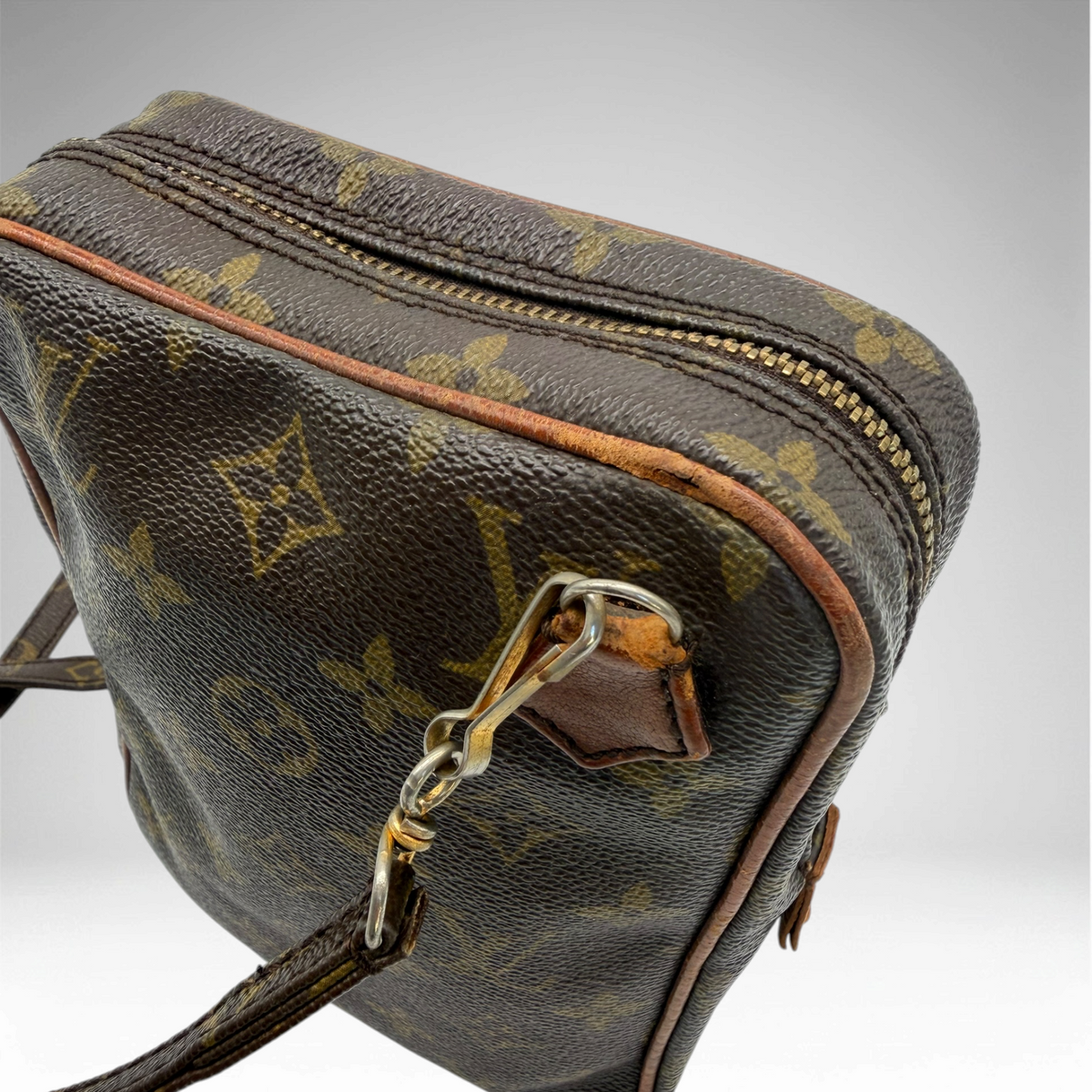 Vintage Louis Vuitton crossbody