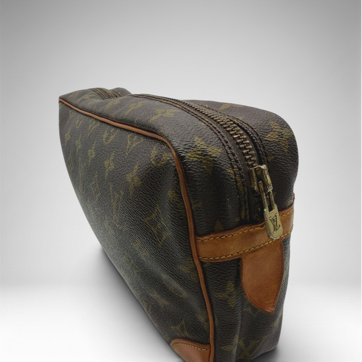 Louis Vuitton vintage toiletry