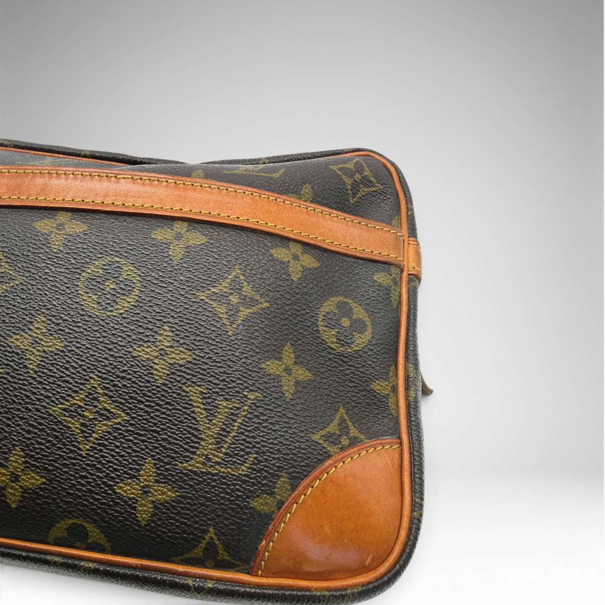 Louis Vuitton vintage toiletry