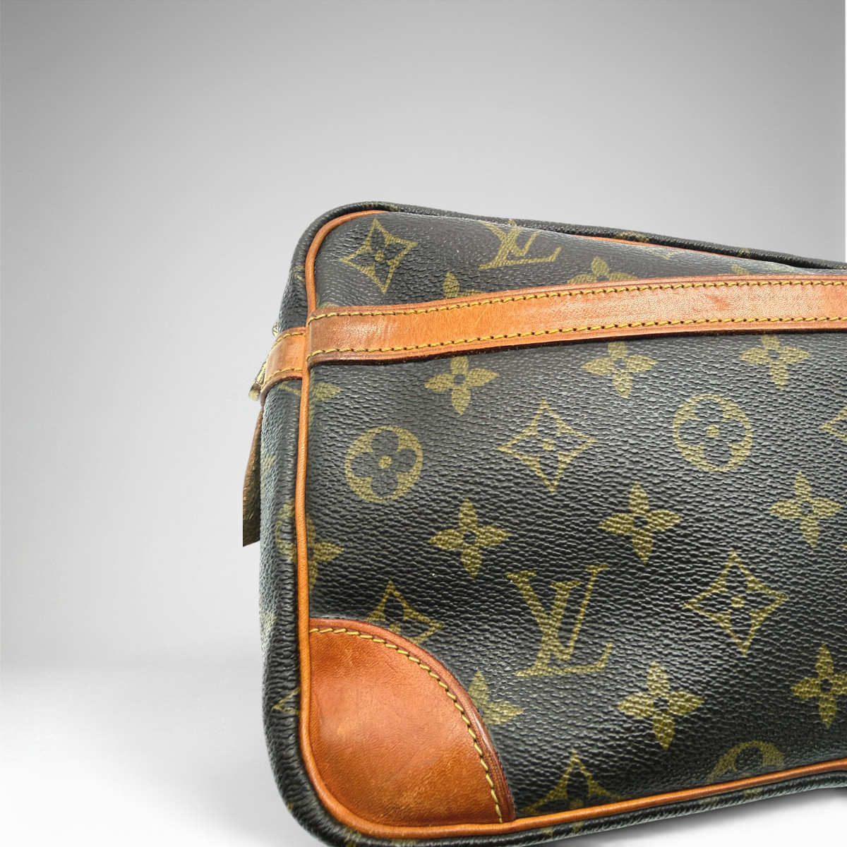 Louis Vuitton vintage toiletry