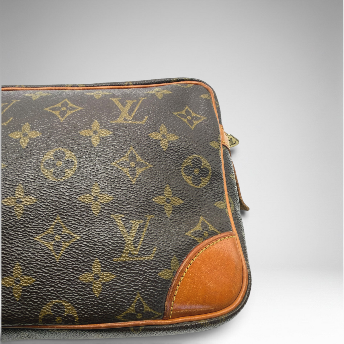 Louis Vuitton vintage toiletry