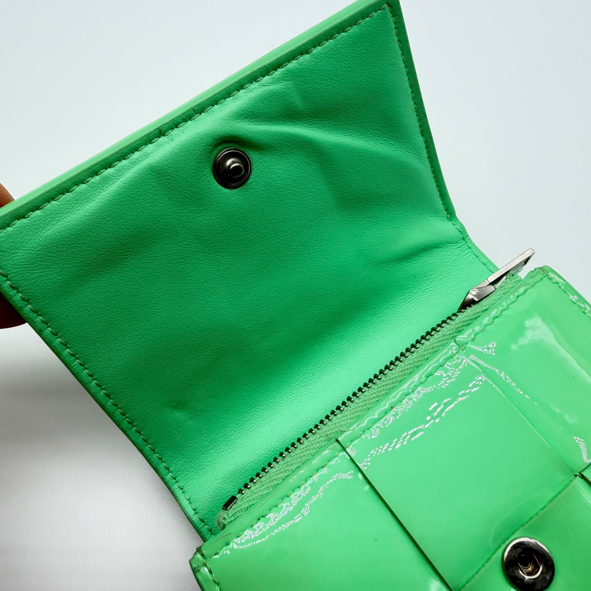 Bottega Veneta padded Intrecciato patent leather tri-fold wallet in green, view 8