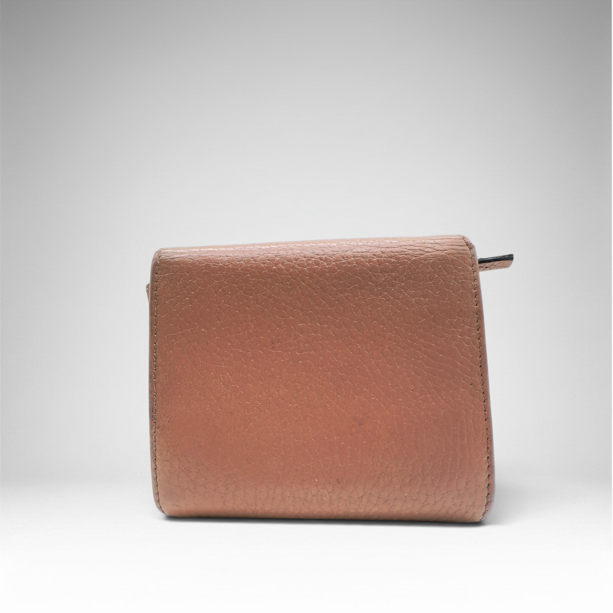 Gucci compact pink nude wallet snap