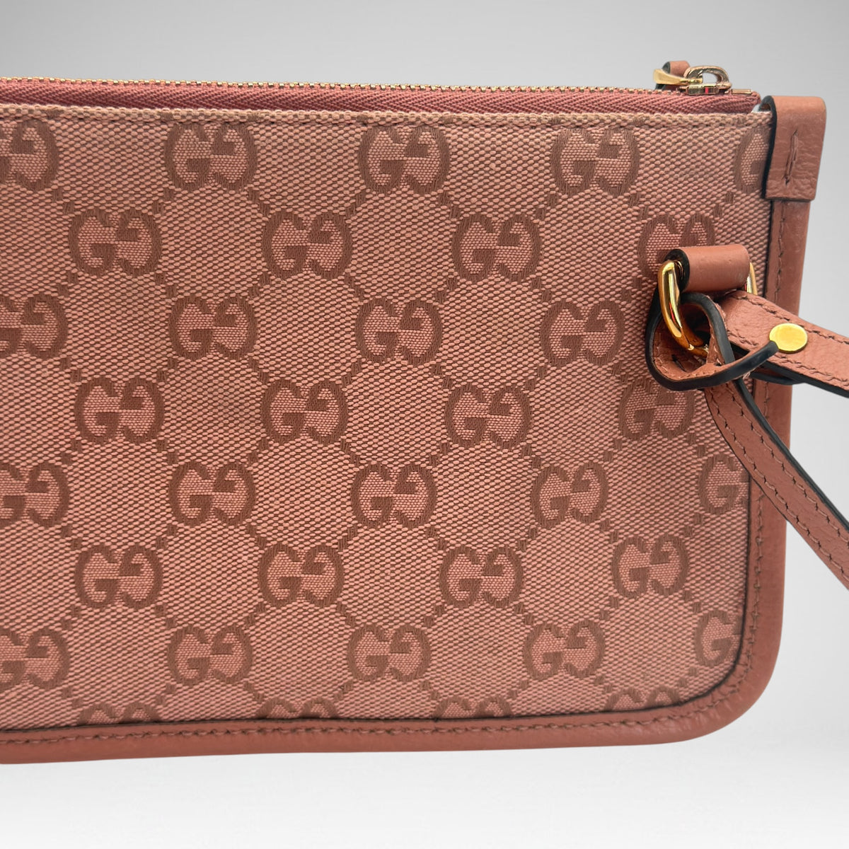 Pink Gucci pouch
