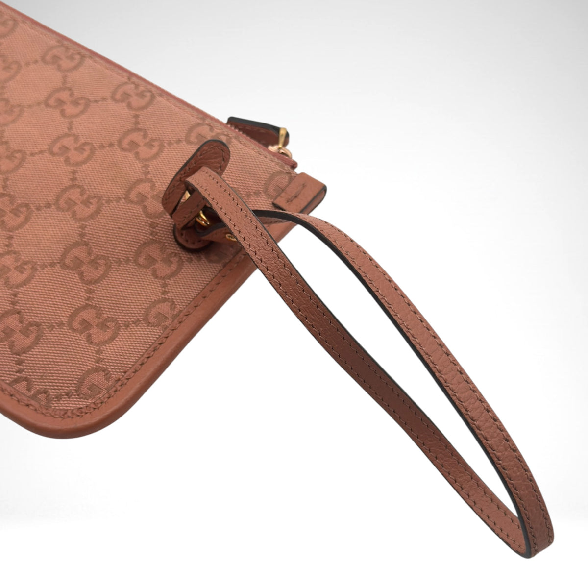 Pink Gucci pouch