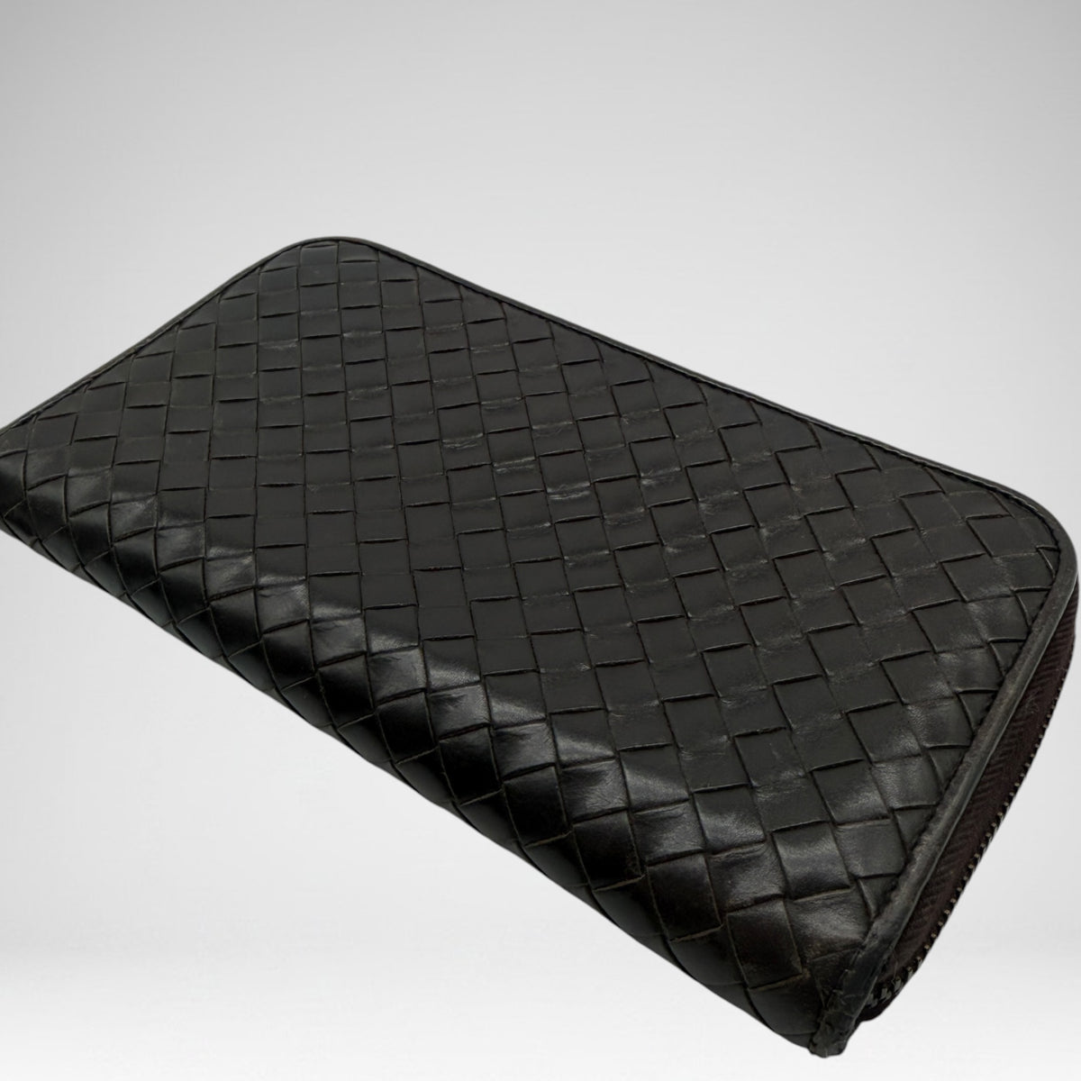 Bottega Veneta black wallet no box