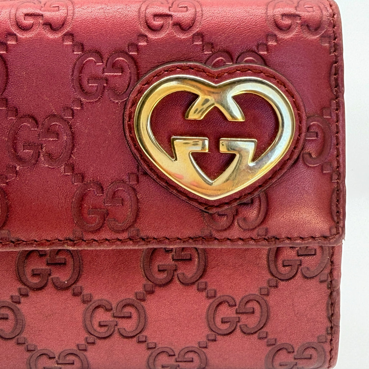 Red gucci gg wallet
