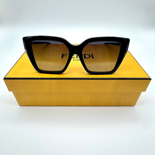 Fendi FF Diamonds Oversized Square Sunglasses – Black Gold