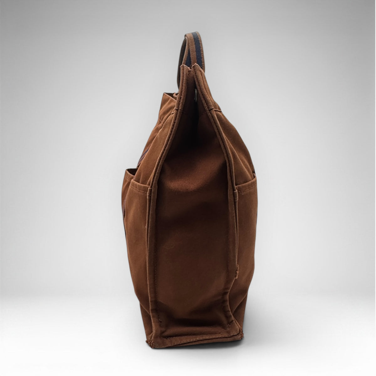 Hermès Fourre Tout MM chocolate brown and navy canvas tote, view 6