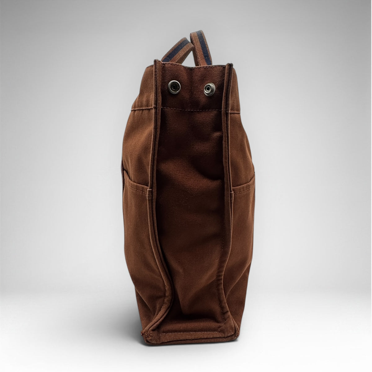 Hermès Fourre Tout MM chocolate brown and navy canvas tote, view 4
