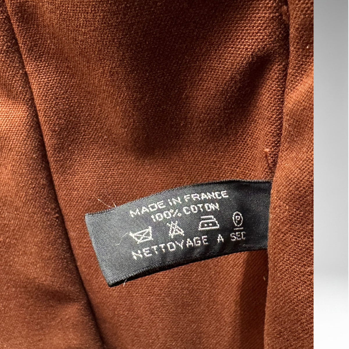 Hermès Fourre Tout MM chocolate brown and navy canvas tote, view 16