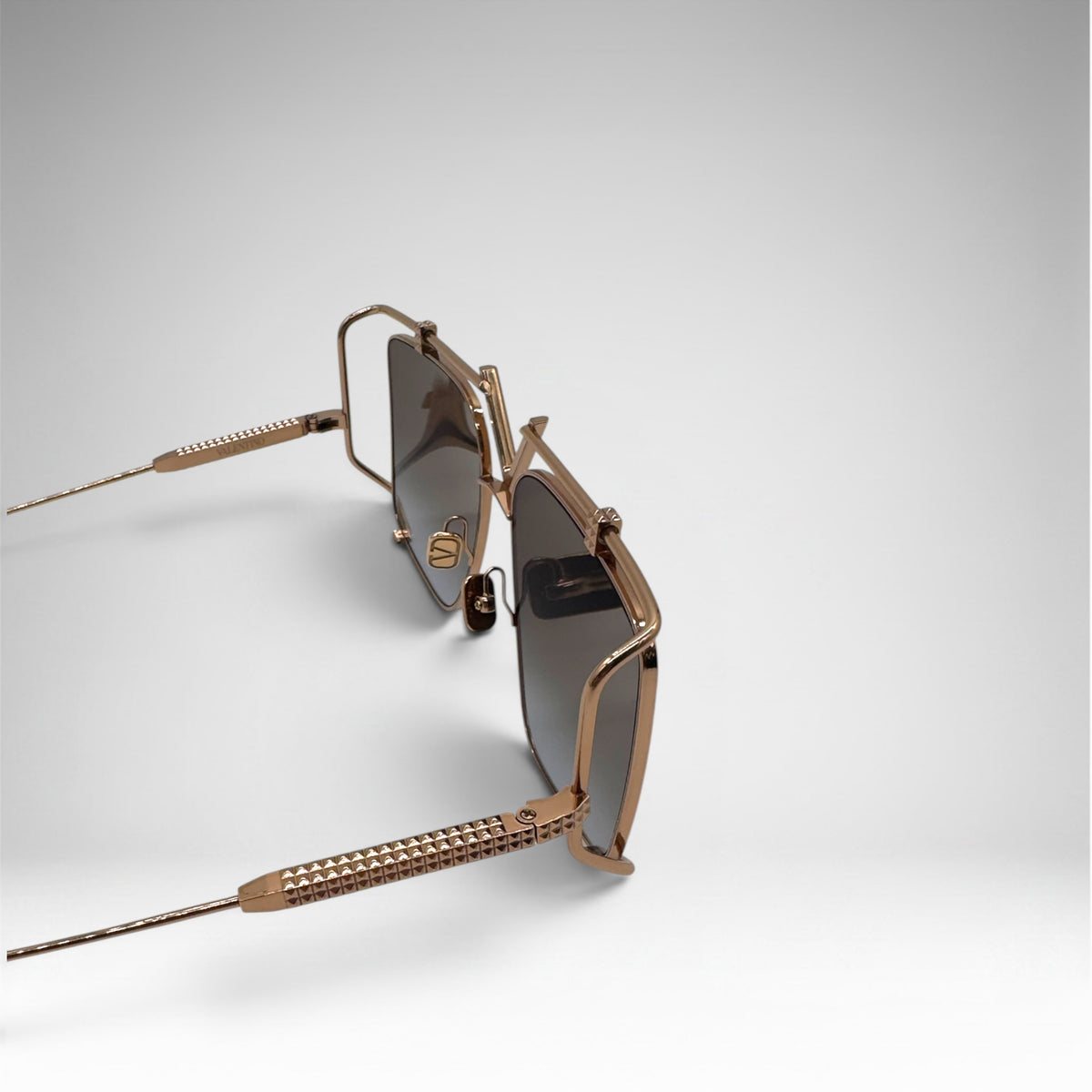 Valentino V-Light VLS-116A Sunglasses – Rose Gold