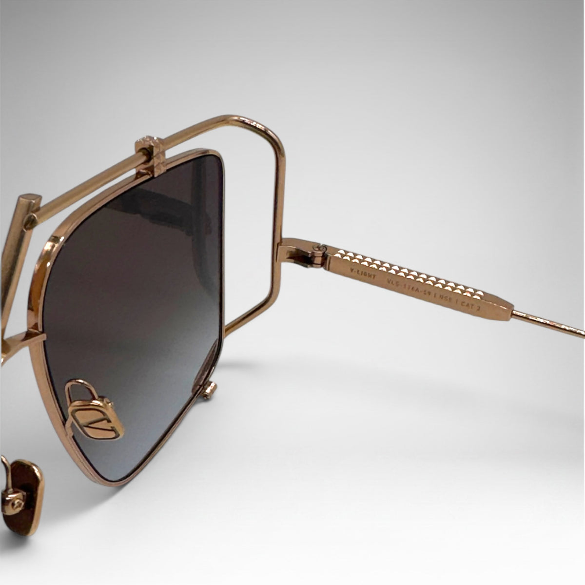 Valentino V-Light VLS-116A Sunglasses – Rose Gold