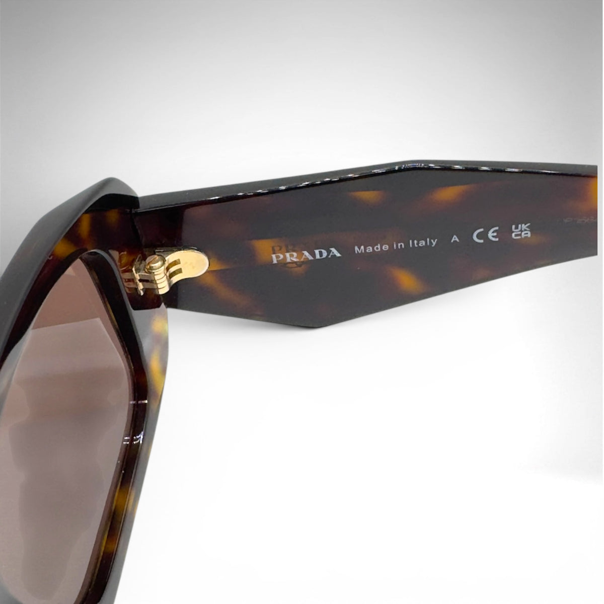 Prada PR 17WS Rectangular Sunglasses – Tortoiseshell